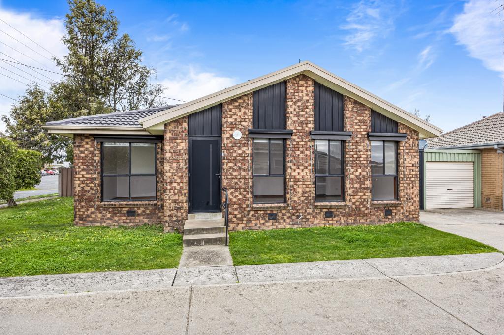 1 Alexandra Cl, Sebastopol, VIC 3356