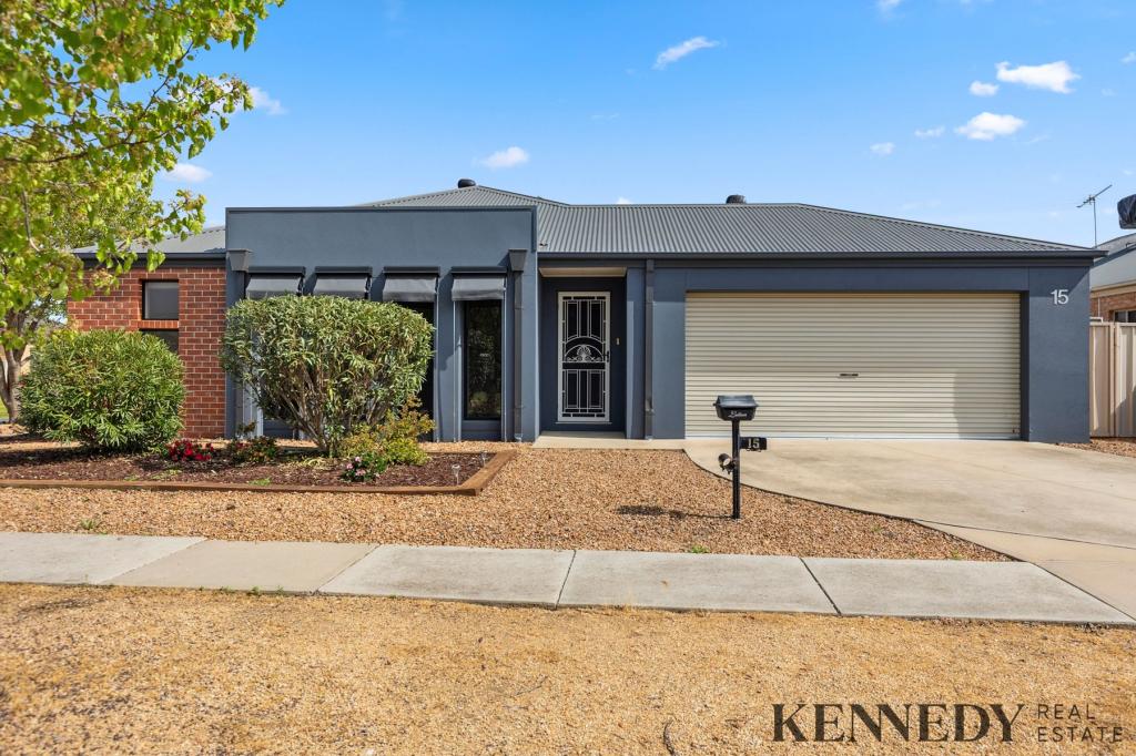 15 La Bamba Dr, Yarrawonga, VIC 3730