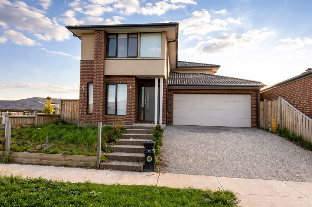 34 Honeydew Way, Rockbank, VIC 3335