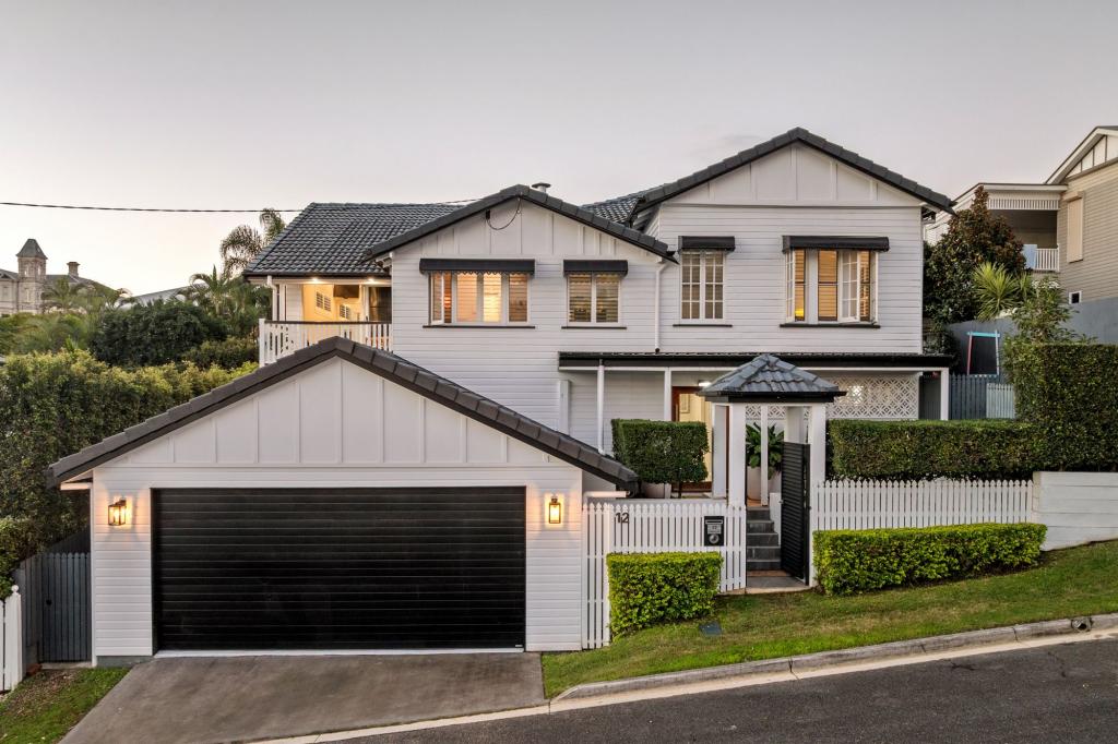 12 Goldsworthy Ave, Hamilton, QLD 4007