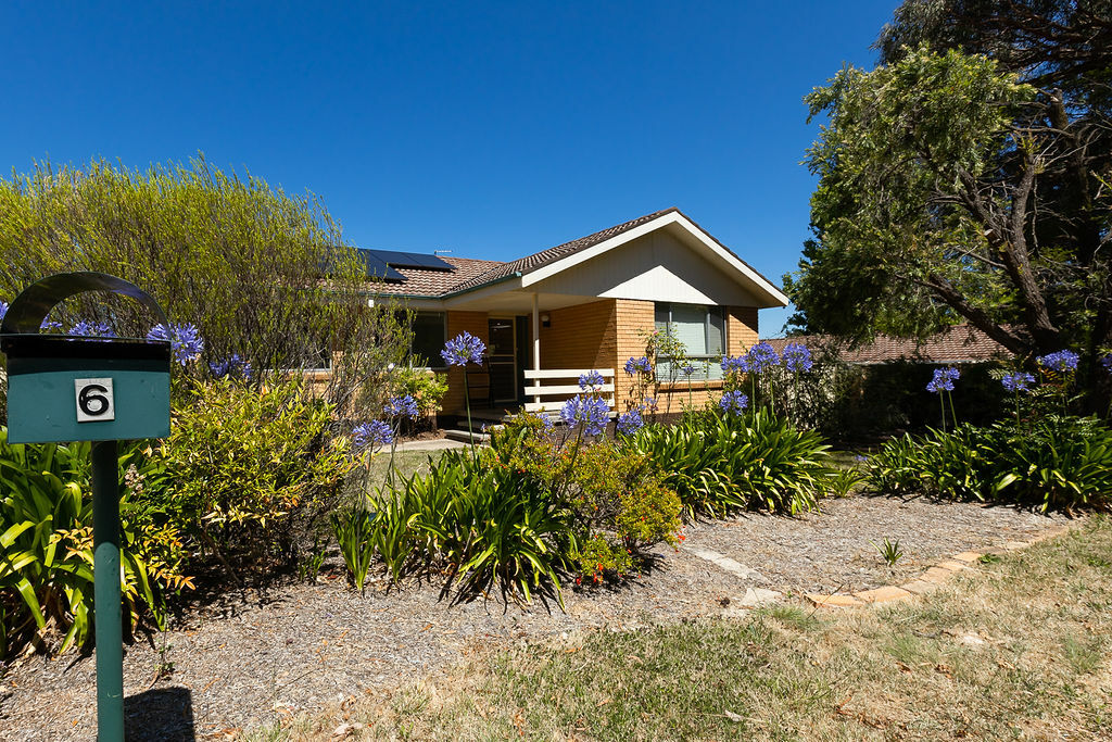 6 Strachan Pl, Wanniassa, ACT 2903