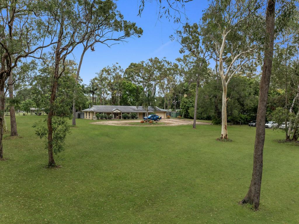 29-33 Kirrang Dr, Elimbah, QLD 4516