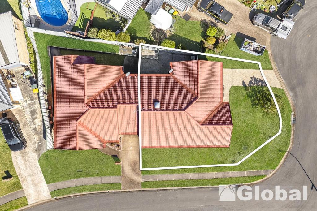 2/8 Haddington Dr, Cardiff South, NSW 2285