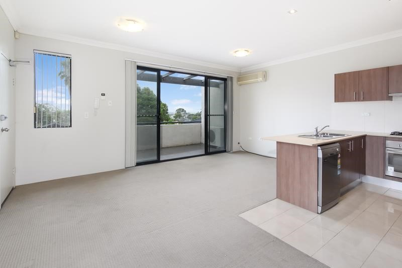 17/3-5 Talbot Rd, Guildford, NSW 2161