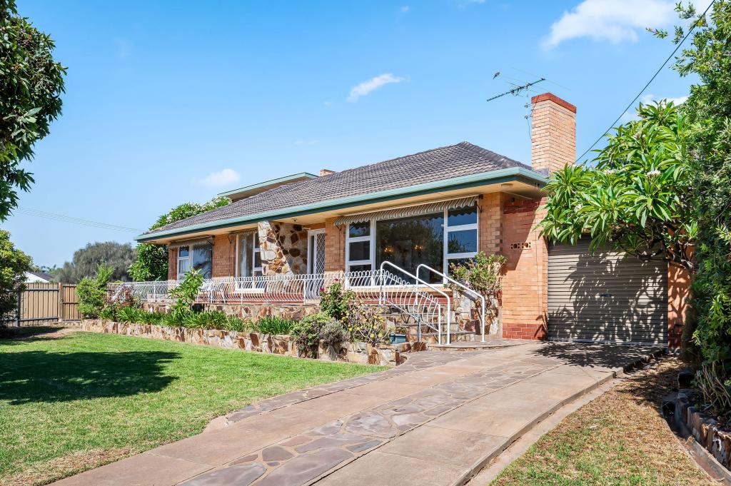 16 Taylor Tce, Christies Beach, SA 5165