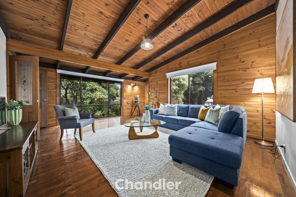 82 Mast Gully Rd, Upwey, VIC 3158