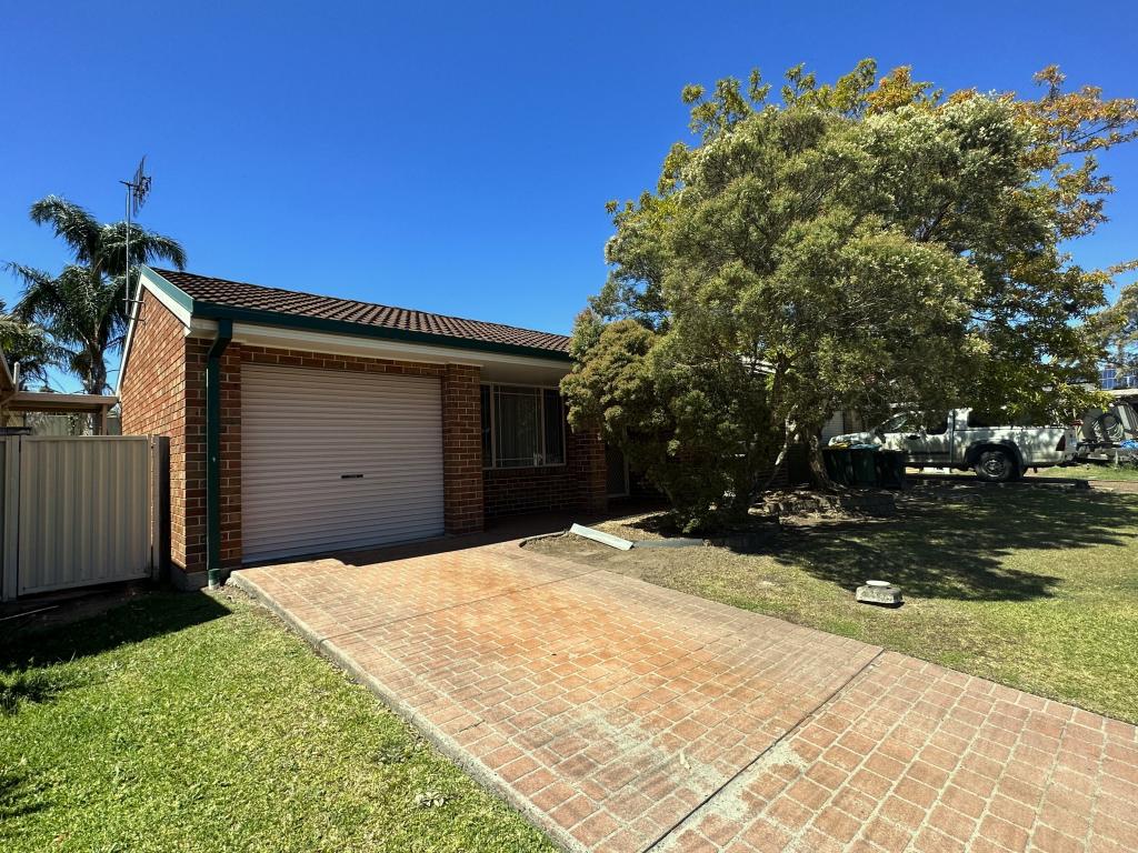 35 Shearer Cres, Blue Haven, NSW 2262