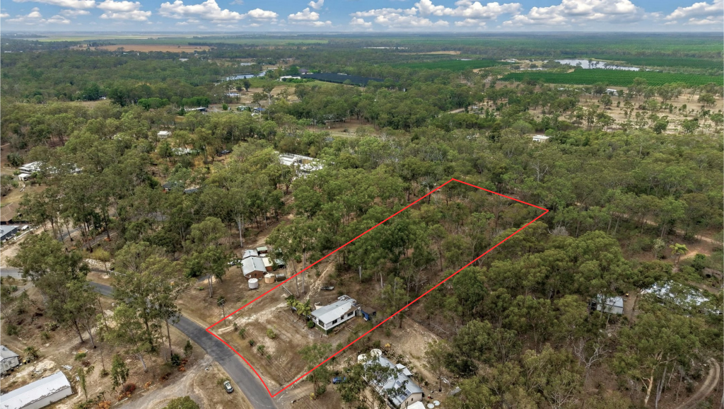 54 Commodore Dr, South Bingera, QLD 4670