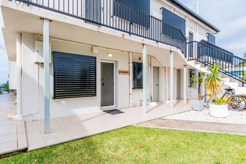 1/90 Prince Edward Pde, Redcliffe, QLD 4020
