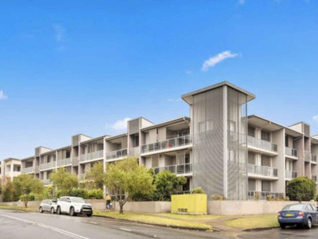 10/142-148 Bridge Rd, Westmead, NSW 2145