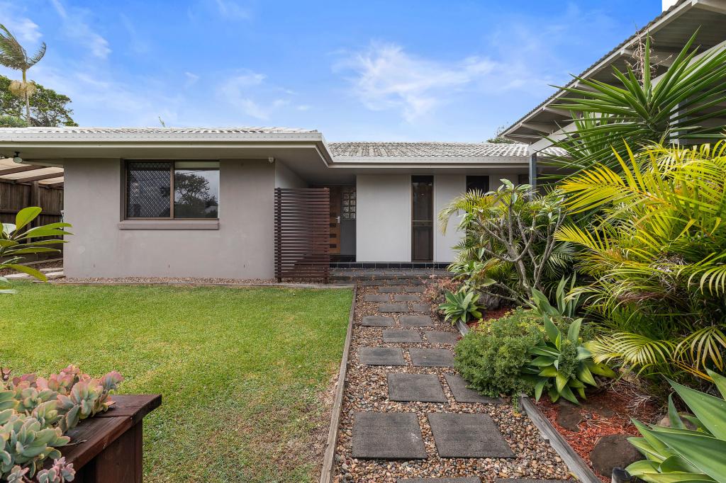 36 SECOND AVE, COOLUM BEACH, QLD 4573