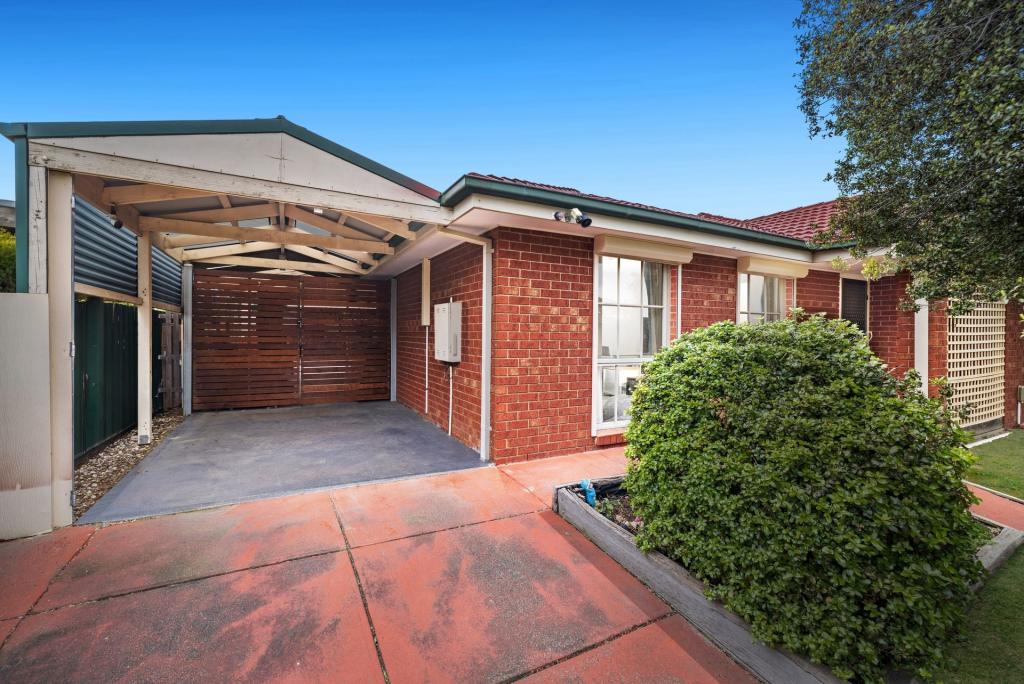 10 Bronhill Ct, Cranbourne West, VIC 3977