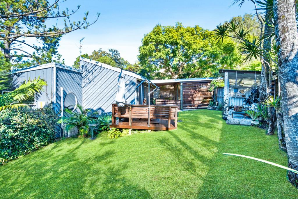 29 Bob Barnard Dr, Tugun, QLD 4224