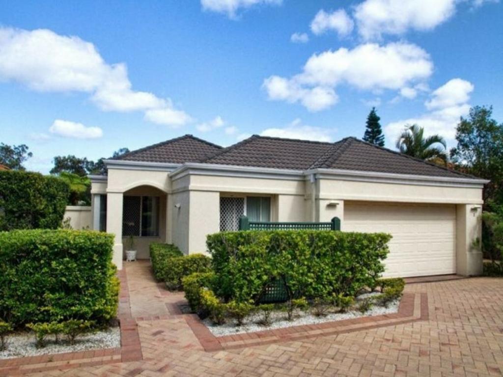 2/24 Abby Cres, Ashmore, QLD 4214