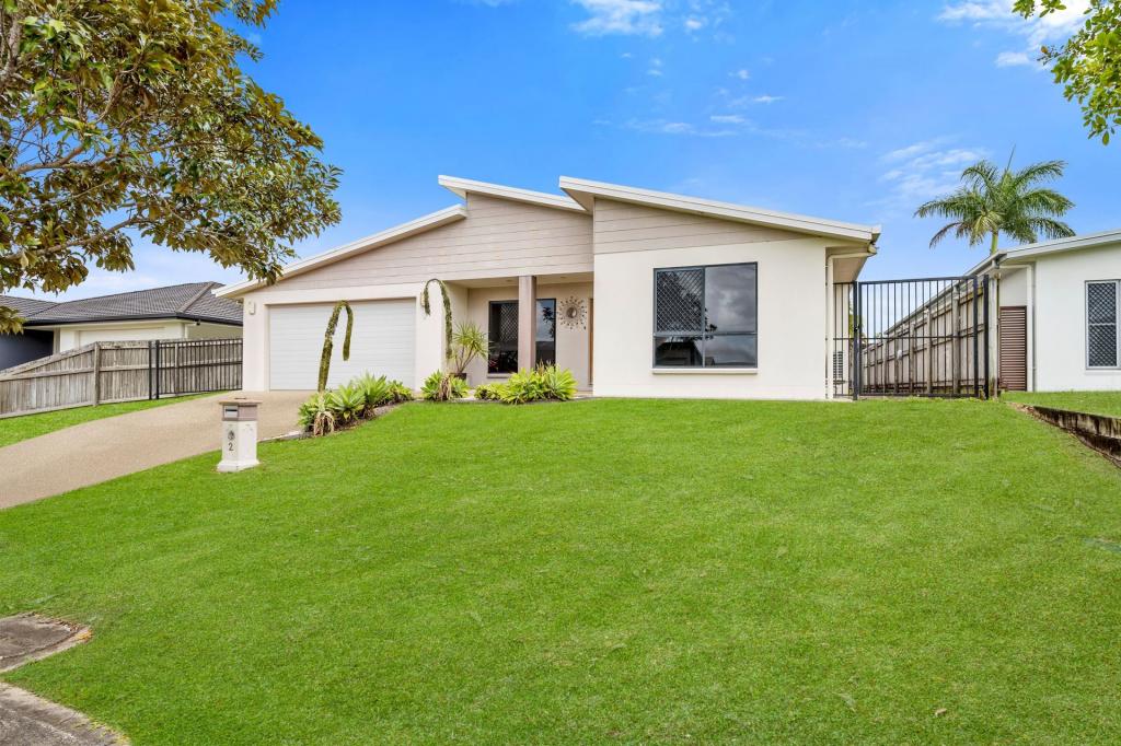 2 CHANTILLY CT, GLENELLA, QLD 4740