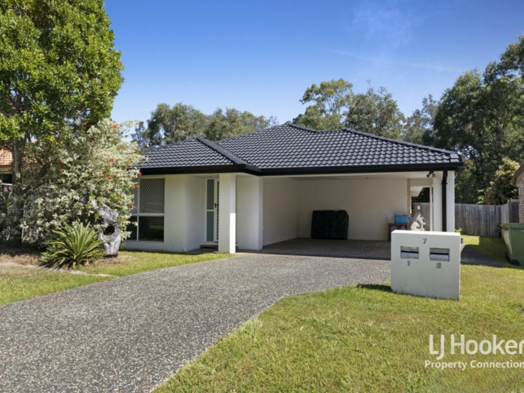 2/7 Adam Ct, Kallangur, QLD 4503