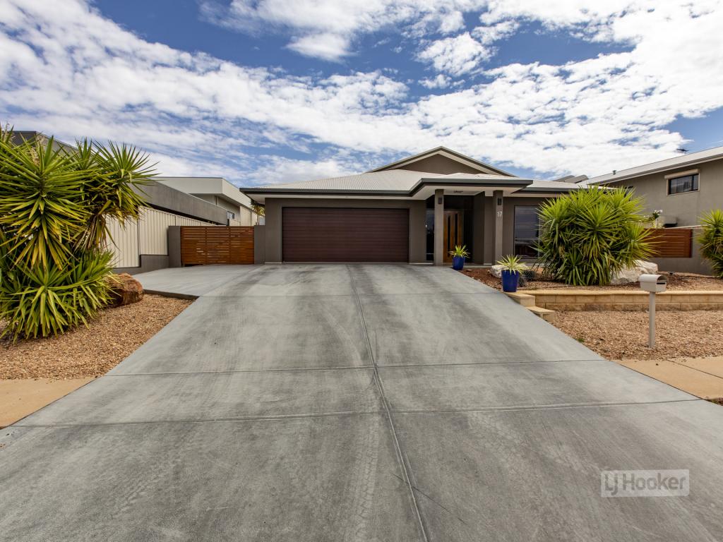 17 Mparntwe Dr, Larapinta, NT 0875