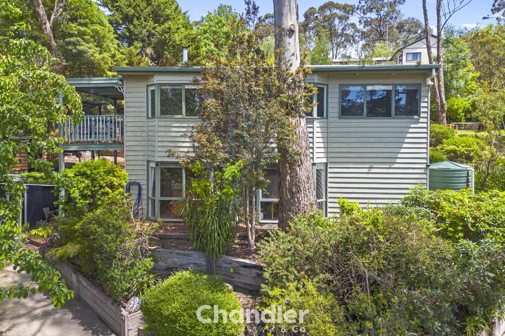 27 Deans Rd, Upwey, VIC 3158