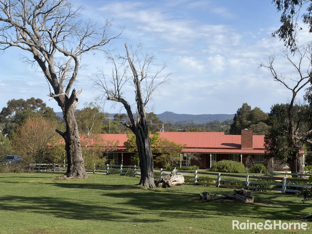 68 Forest Rd, Newham, VIC 3442