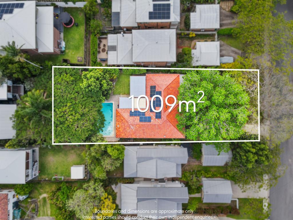 74 GORDON TCE, INDOOROOPILLY, QLD 4068