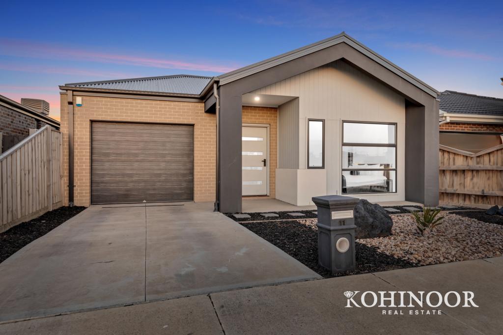 11 MALLEEFOWL BVD, BEVERIDGE, VIC 3753