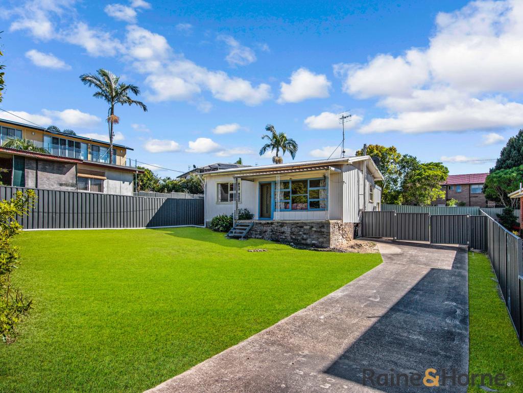 7 Pine St, Batehaven, NSW 2536