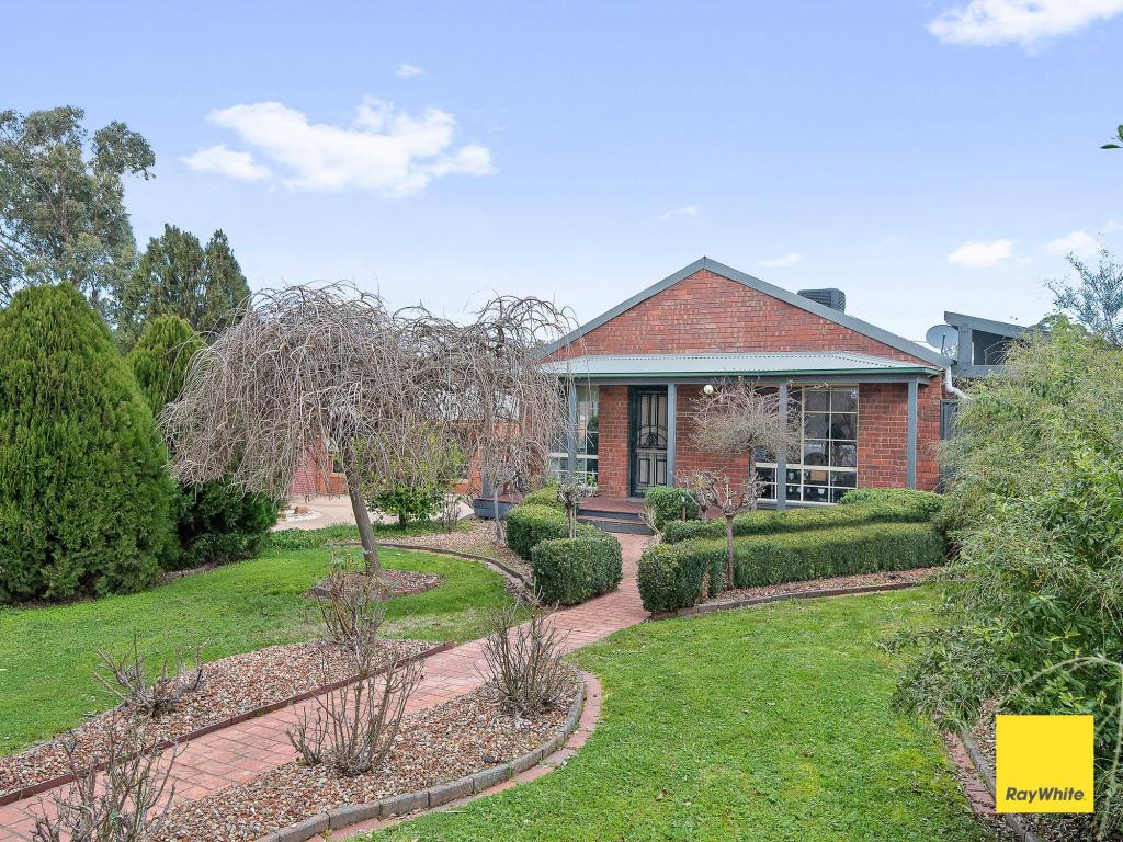 10/18 Lowe St, Kangaroo Flat, VIC 3555
