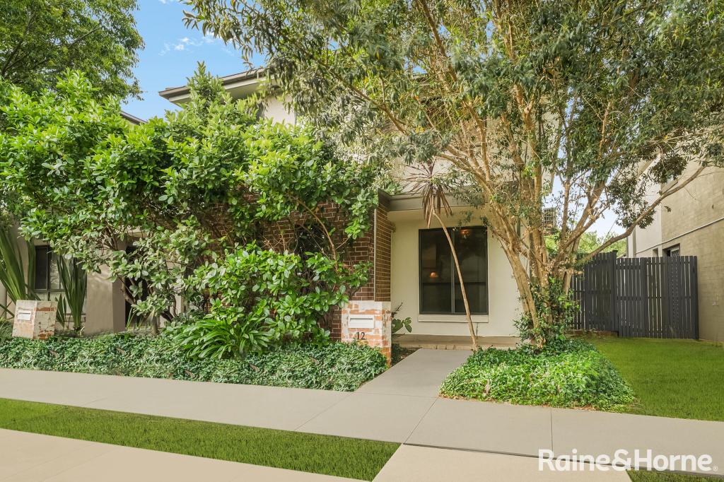 12 Mariner St, Glenfield, NSW 2167