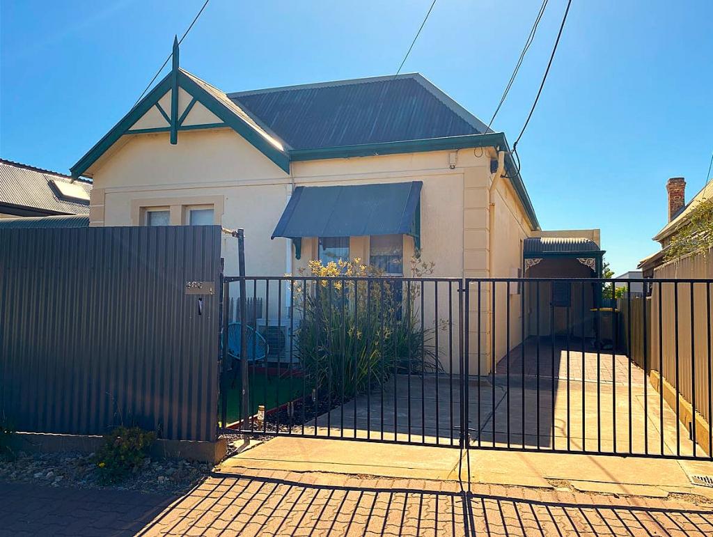 1/486 Seaview Rd, Henley Beach, SA 5022