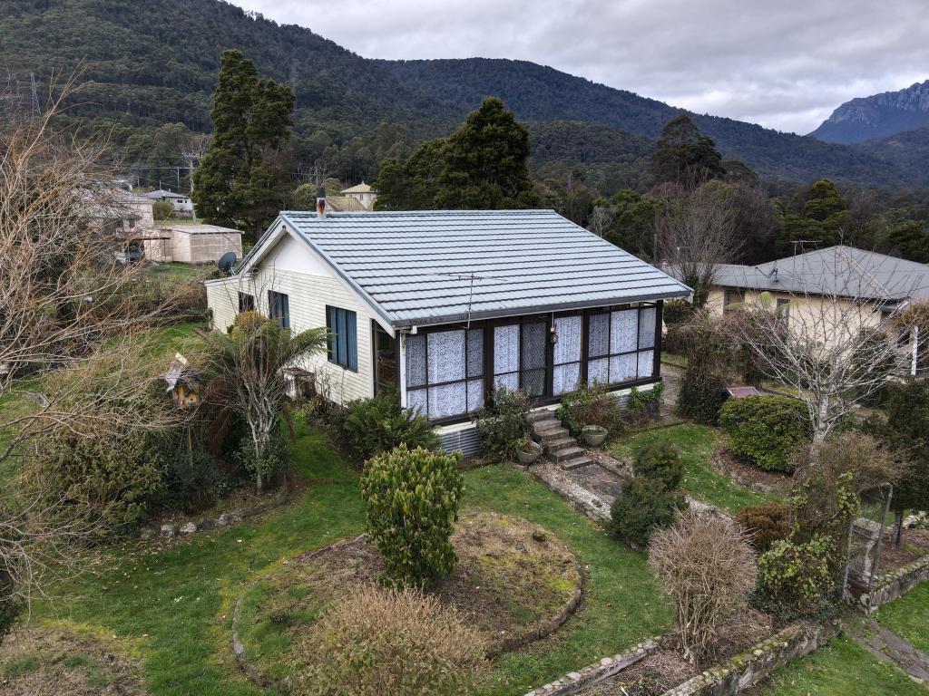 1 Karlson St, Rosebery, TAS 7470