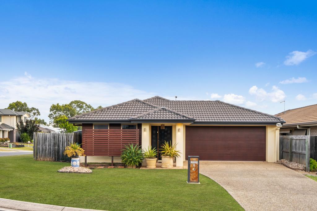 8 Bellthorpe Cct, Kallangur, QLD 4503