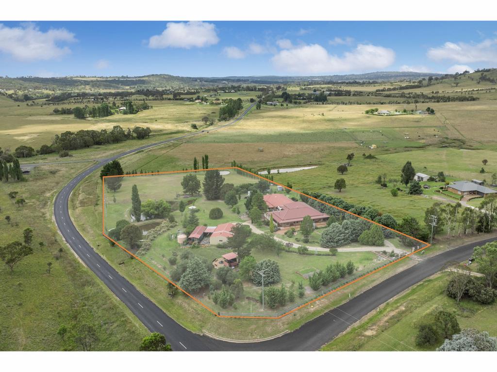 7 Meadow Rd, Armidale, NSW 2350