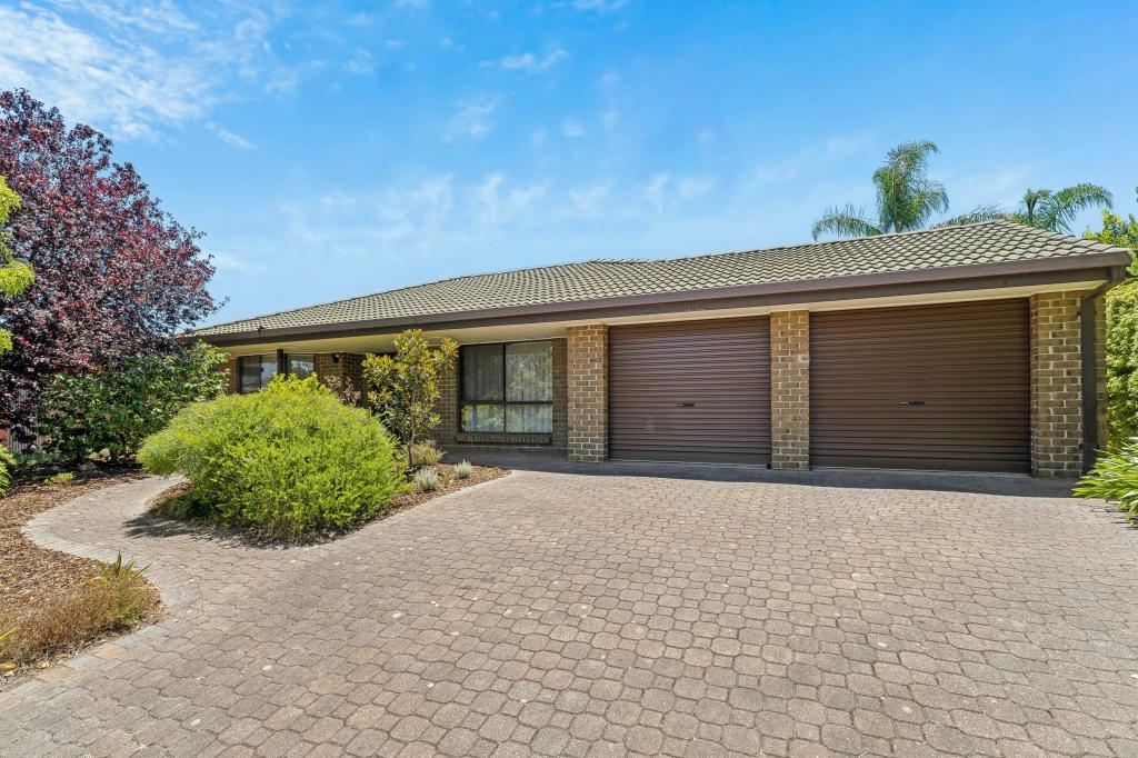 11 Angela Cl, Flagstaff Hill, SA 5159