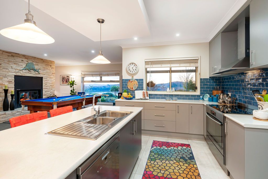 3 Eucalypt Dr, Bellbridge, VIC 3691