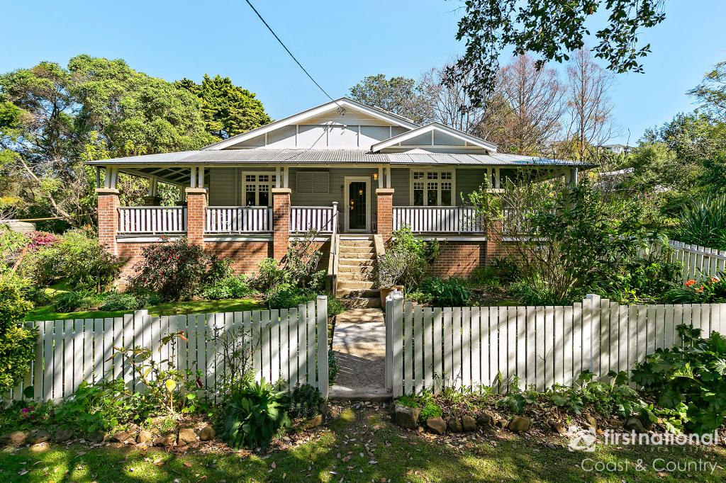 15 Jamberoo Rd, Kiama, NSW 2533