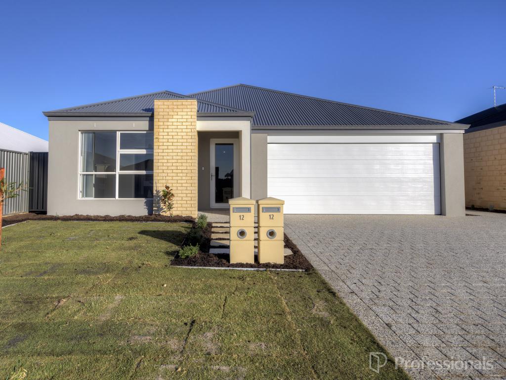 12 Kuranda St, Yanchep, WA 6035