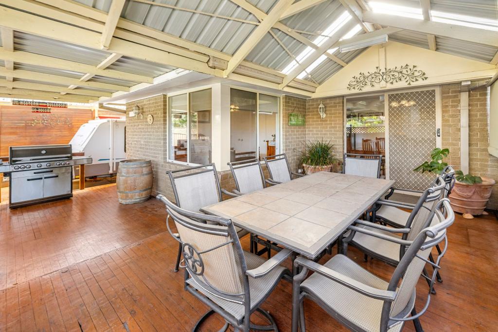 30 Warrenwood Ave, Hoppers Crossing, VIC 3029