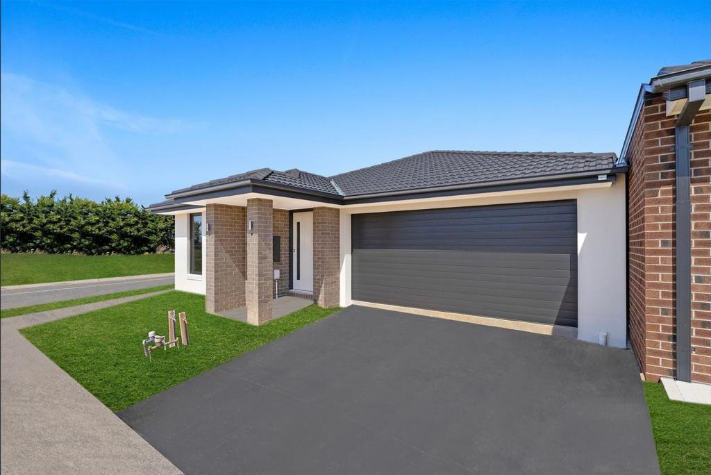 47 Patrobas Loop, Cranbourne East, VIC 3977