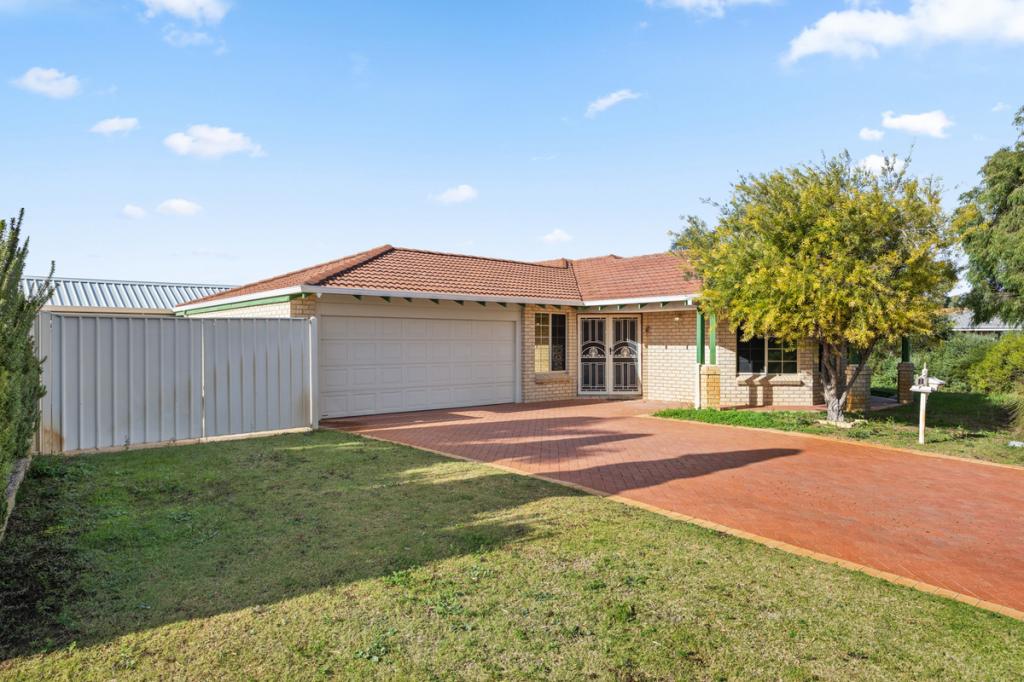 15 MONTMARTRE GRN, PORT KENNEDY, WA 6172