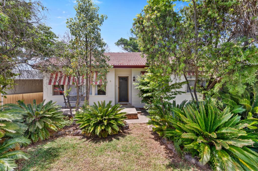 5 CROYDON AVE, SOUTH TAMWORTH, NSW 2340