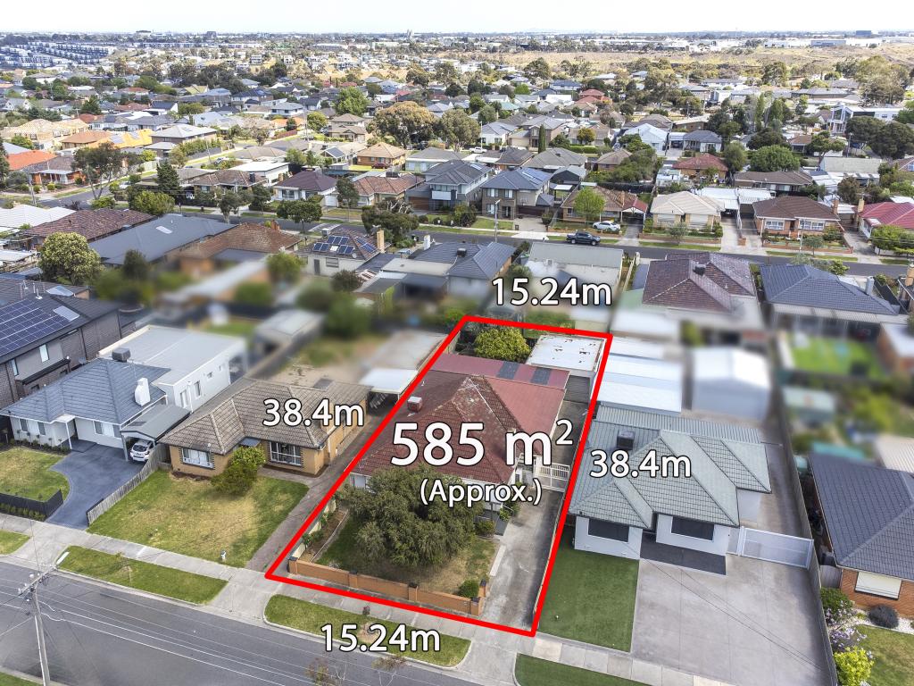 33 Lake St, Avondale Heights, VIC 3034