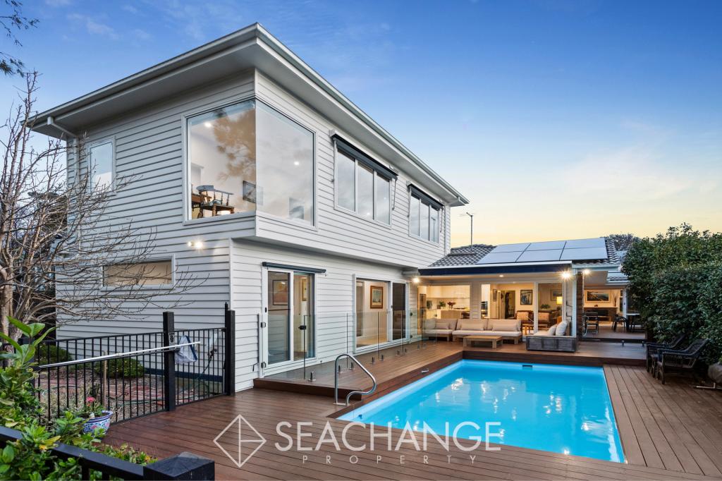 7 Roehampton Cres, Mount Eliza, VIC 3930