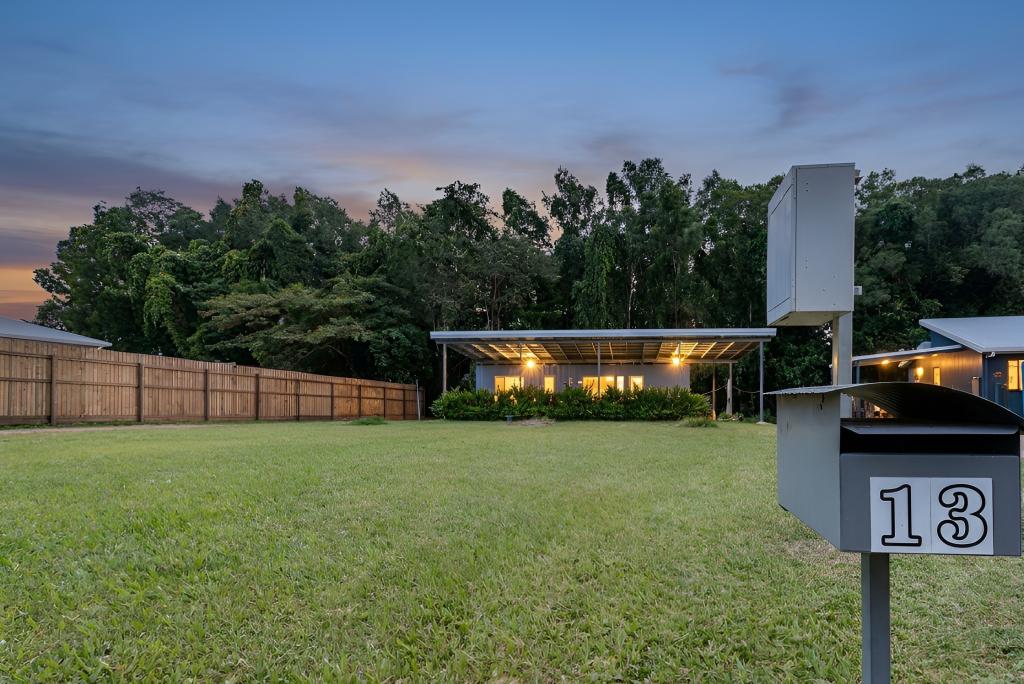13 Oceanview Dr, Wongaling Beach, QLD 4852
