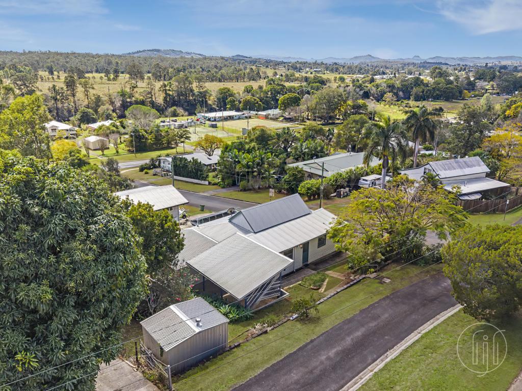 35 York St, Imbil, QLD 4570