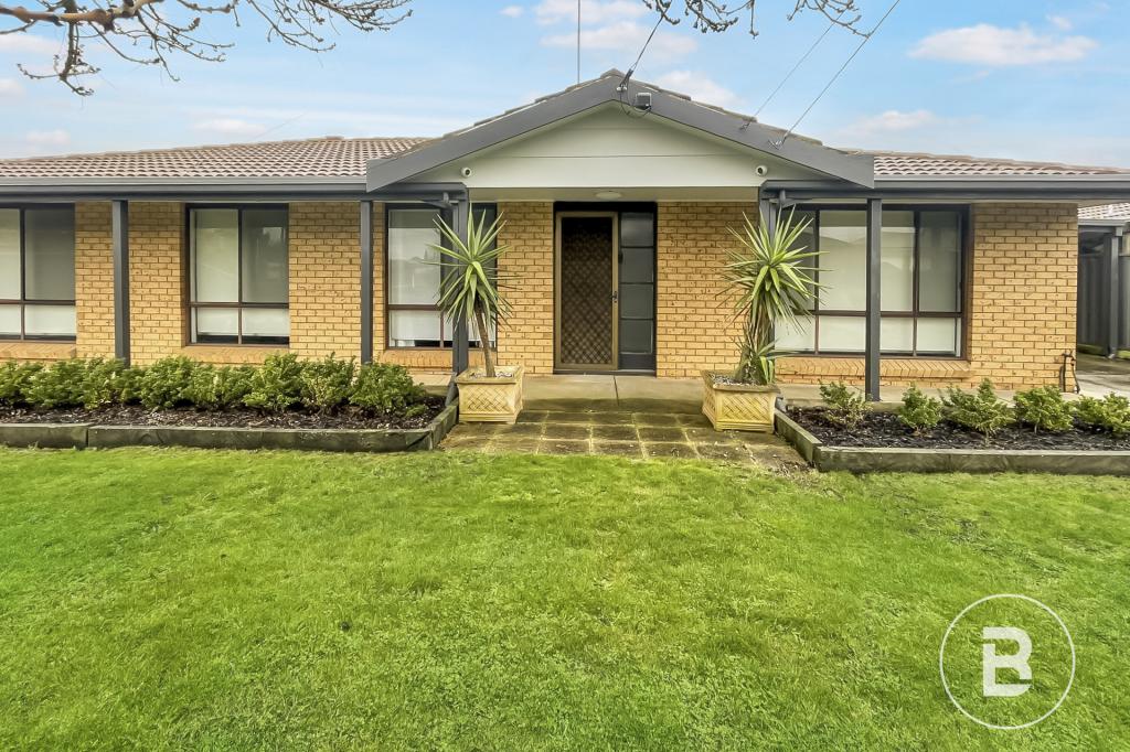 6 Ealing Ave, Wendouree, VIC 3355