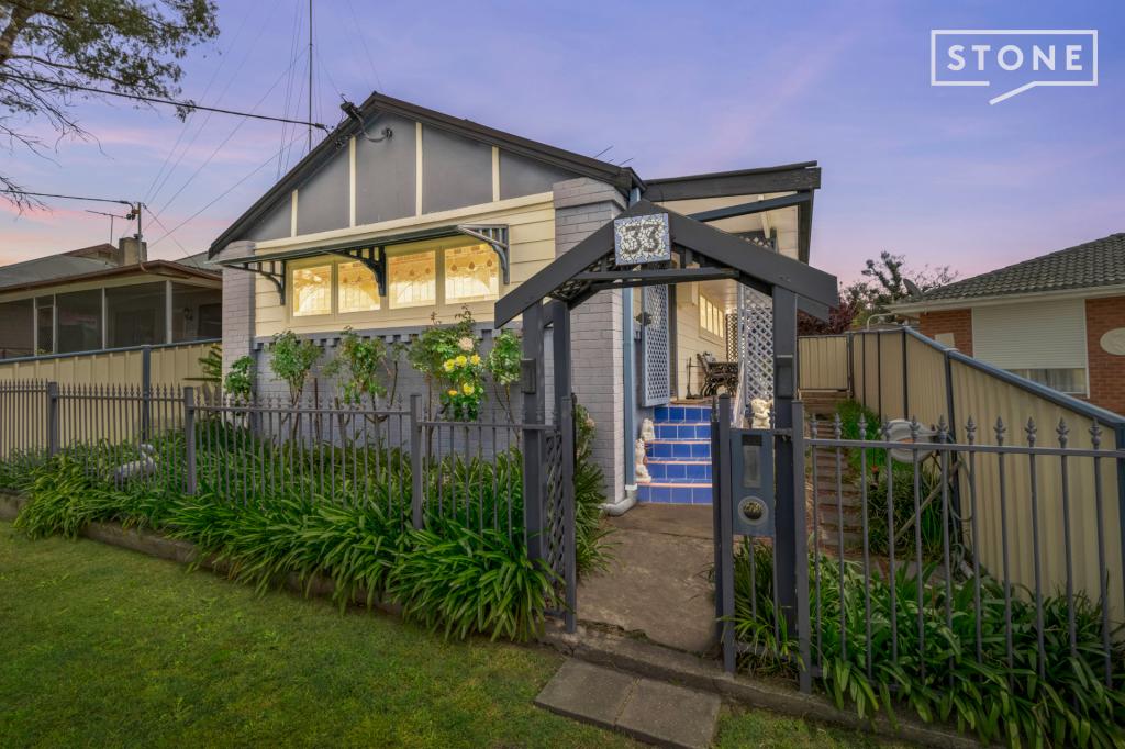 33 Charles St, Abermain, NSW 2326