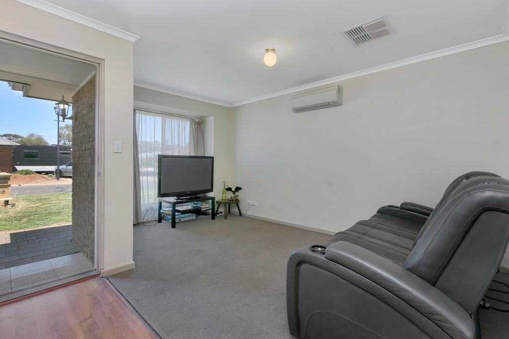 1 Dylan Ct, Smithfield, SA 5114