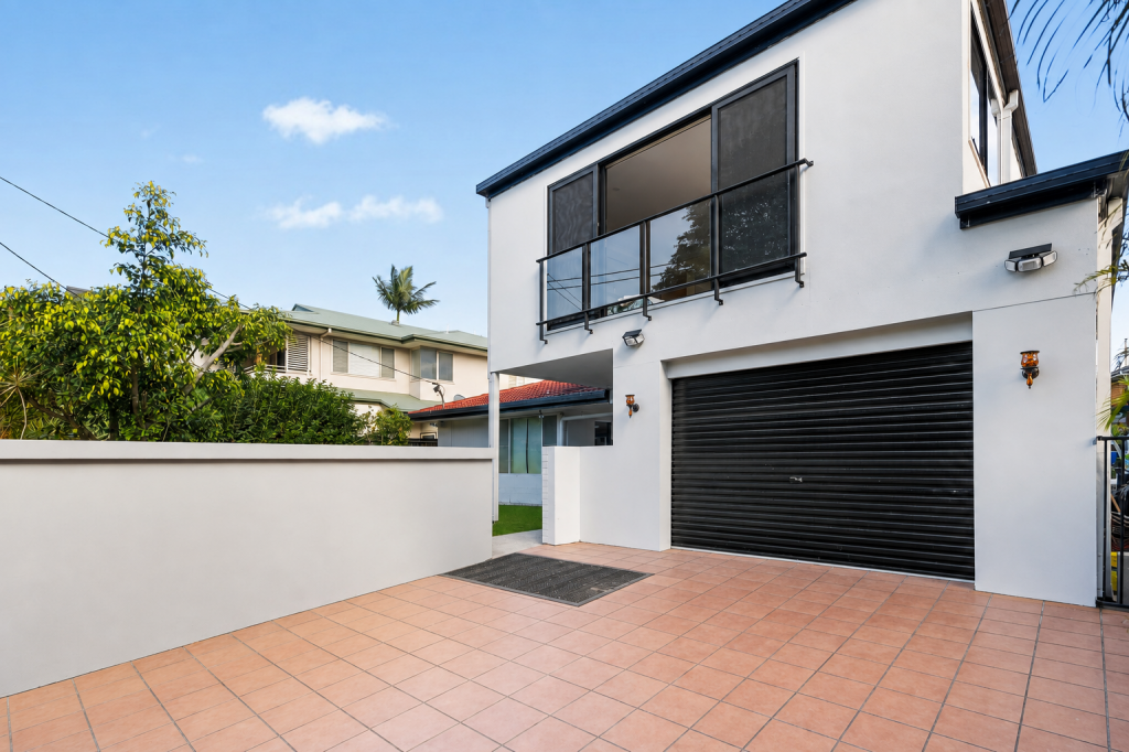 1/77 Paradise Island, Surfers Paradise, QLD 4217