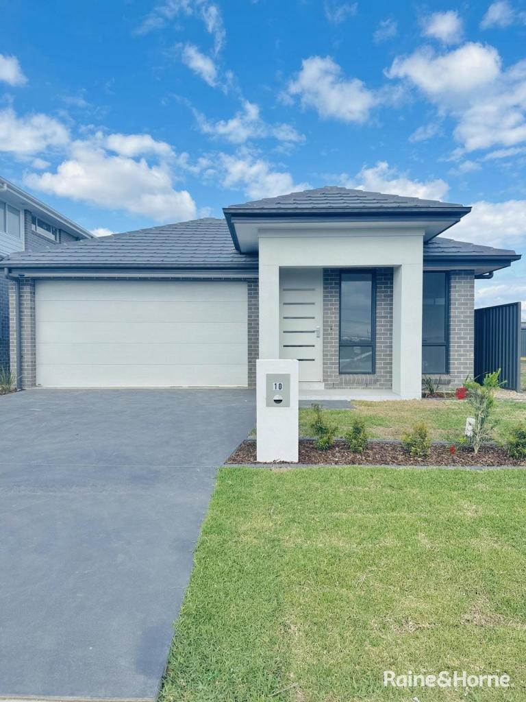 10 Cade Way, Catherine Field, NSW 2557