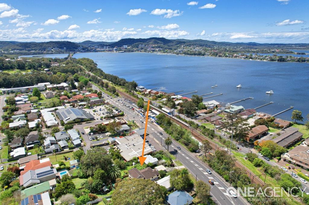 37 Brisbane Water Dr, Point Clare, NSW 2250